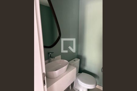 Banheiro de apartamento à venda com 3 quartos, 140m² em Pompeia, São Paulo