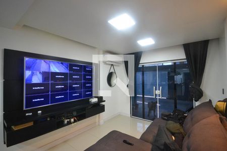Sala de casa para alugar com 2 quartos, 240m² em Jardim Alvorada, Nova Iguaçu