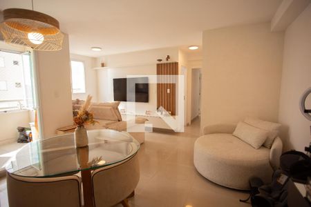 Sala de apartamento à venda com 2 quartos, 70m² em Água Branca, São Paulo