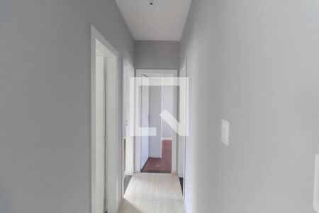 Corredor de apartamento à venda com 3 quartos, 70m² em Santa Terezinha, Belo Horizonte