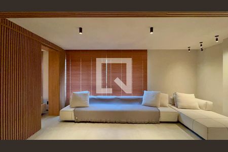 Sala de TV de apartamento à venda com 3 quartos, 127m² em Cerqueira César, São Paulo