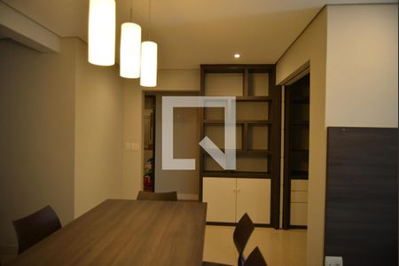 Sala de apartamento à venda com 3 quartos, 93m² em Vila Bastos, Santo André