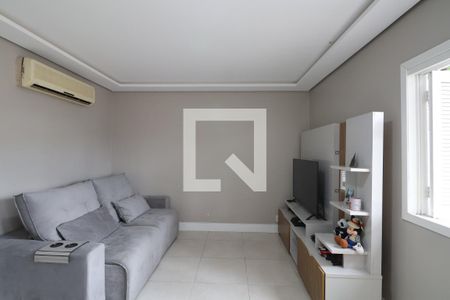 Sala de casa à venda com 2 quartos, 67m² em Rio Branco, Canoas