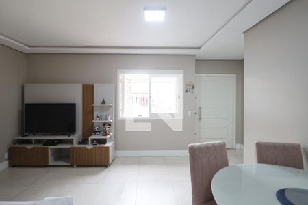 Sala de casa à venda com 2 quartos, 67m² em Rio Branco, Canoas