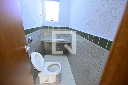 Lavabo da Sala de casa de condomínio para alugar com 4 quartos, 183m² em Jardim Goiás, Goiânia