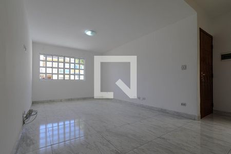 Sala de casa de condomínio para alugar com 3 quartos, 227m² em Conjunto Residencial Nova Bertioga, Mogi das Cruzes