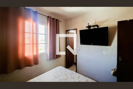 Quarto de apartamento para alugar com 3 quartos, 180m² em Sagrada Família, Belo Horizonte