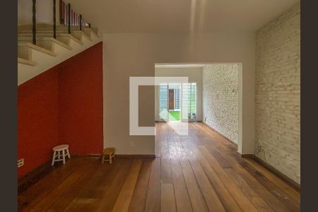 Sala de casa à venda com 3 quartos, 105m² em Vila Olímpia, São Paulo