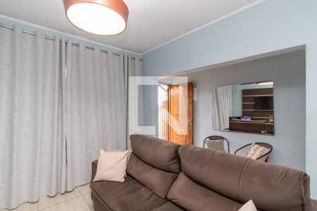 Sala de casa para alugar com 2 quartos, 140m² em Jardim Fernandes, São Paulo