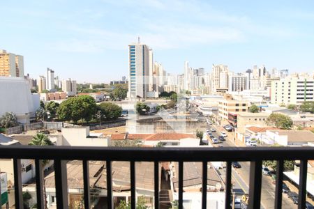 Varanda da Sala e Cozinha de apartamento para alugar com 3 quartos, 74m² em Setor Aeroporto, Goiânia