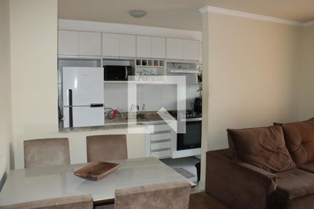 Sala de apartamento para alugar com 2 quartos, 63m² em Jardim Torino, Cotia
