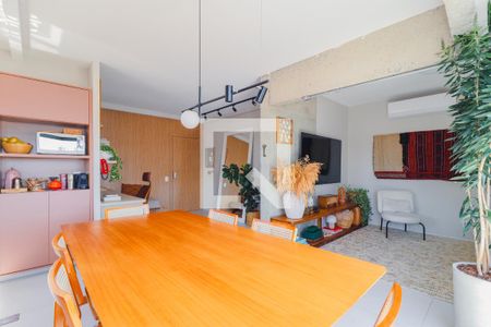 Sala de apartamento à venda com 1 quarto, 72m² em Vila Progredior, São Paulo