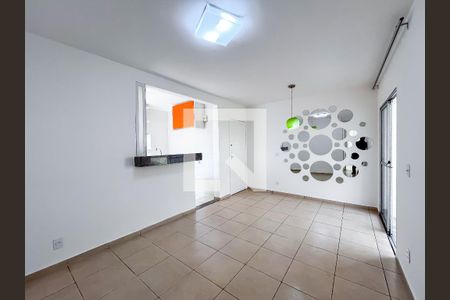 Sala de apartamento à venda com 2 quartos, 65m² em Buritis, Belo Horizonte