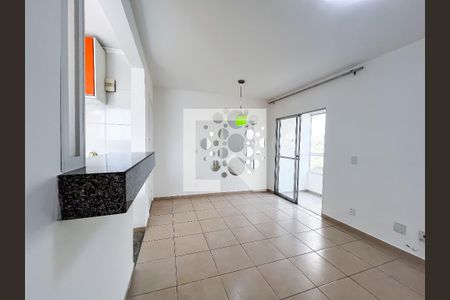 Sala de apartamento à venda com 2 quartos, 65m² em Buritis, Belo Horizonte