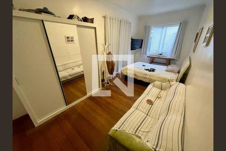 Casa à venda com 3 quartos, 236m² em Humaitá, Rio de Janeiro