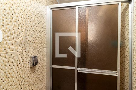 Banheiro da Suíte de casa à venda com 7 quartos, 183m² em Vila Dionisia, São Paulo