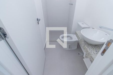 Banheiro de kitnet/studio à venda com 0 quarto, 29m² em Vila Dom Pedro I, São Paulo