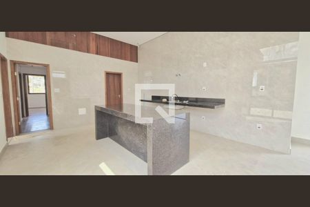 Cozinha de casa de condomínio à venda com 4 quartos, 525m² em Várzea, Lagoa Santa