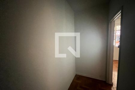 Sala de casa de condomínio à venda com 2 quartos, 70m² em Portuguesa, Rio de Janeiro