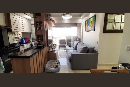 Sala de apartamento à venda com 3 quartos, 64m² em Jardim das Flores, Osasco