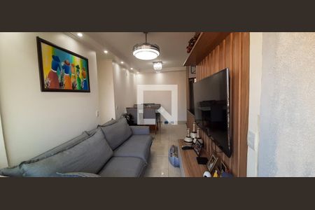 Sala de apartamento à venda com 3 quartos, 64m² em Jardim das Flores, Osasco