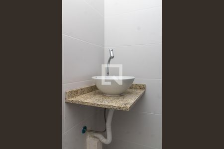 Banheiro de apartamento à venda com 1 quarto, 36m² em Parada Inglesa, São Paulo