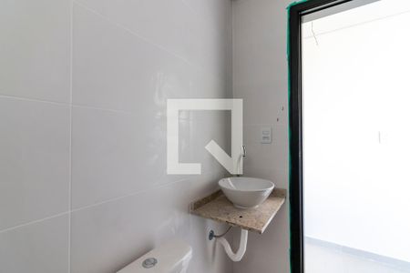 Banheiro de apartamento à venda com 1 quarto, 32m² em Parada Inglesa, São Paulo