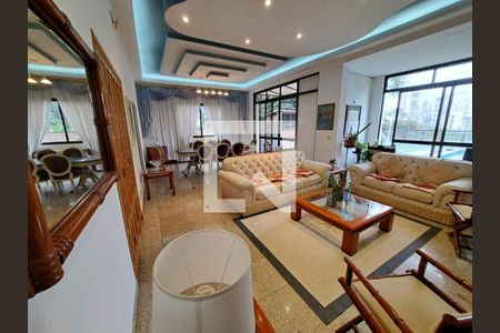 Casa à venda com 4 quartos, 520m² em Pacaembu, São Paulo