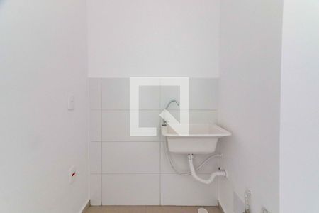 Cozinha e Área de Serviço de kitnet/studio à venda com 2 quartos, 37m² em Vila Butantã, São Paulo