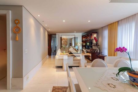 Sala de apartamento à venda com 3 quartos, 134m² em Jardim Olympia, São Paulo