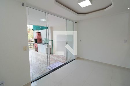 Sala/Cozinha de kitnet/studio para alugar com 1 quarto, 65m² em Barra da Tijuca, Rio de Janeiro