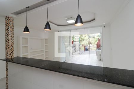 Sala/Cozinha de kitnet/studio para alugar com 1 quarto, 65m² em Barra da Tijuca, Rio de Janeiro