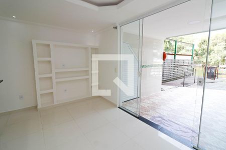 Sala/Cozinha de kitnet/studio para alugar com 1 quarto, 65m² em Barra da Tijuca, Rio de Janeiro