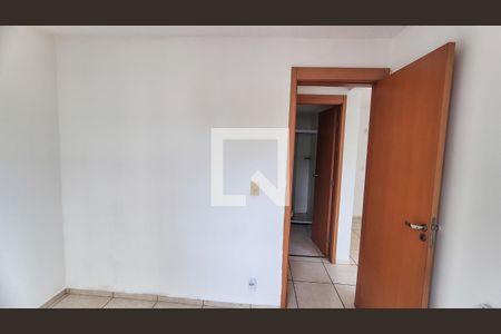 Quarto 1 de apartamento à venda com 2 quartos, 45m² em Vigário Geral, Rio de Janeiro