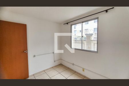 Quarto 1 de apartamento à venda com 2 quartos, 45m² em Vigário Geral, Rio de Janeiro