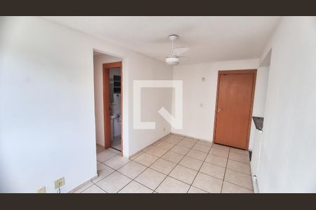 Sala de apartamento à venda com 2 quartos, 45m² em Vigário Geral, Rio de Janeiro