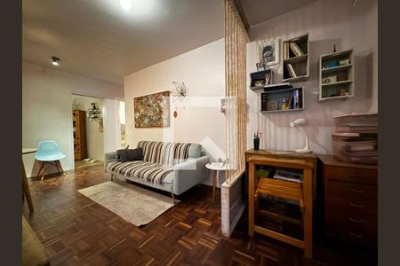 Sala de apartamento à venda com 1 quarto, 60m² em Petrópolis, Porto Alegre