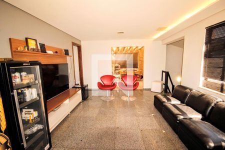 Sala 2 de apartamento à venda com 4 quartos, 315m² em Santo Antônio, Belo Horizonte