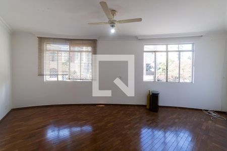 Sala 1 de apartamento à venda com 4 quartos, 200m² em Carmo, Belo Horizonte