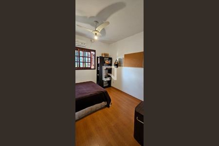 Quarto de casa à venda com 2 quartos, 88m² em Hípica, Porto Alegre