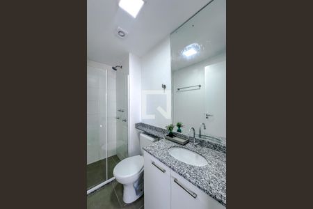 Banheiro de kitnet/studio para alugar com 1 quarto, 27m² em Belenzinho, São Paulo