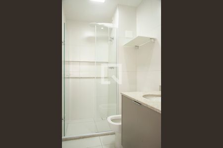 Banheiro de kitnet/studio para alugar com 1 quarto, 25m² em Vila Clementino, São Paulo