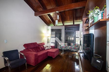 Sala de casa à venda com 3 quartos, 260m² em Cristal, Porto Alegre