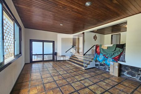 Sala de casa para alugar com 3 quartos, 292m² em Vale das Pedrinhas, Salvador