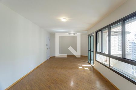 Sala de apartamento à venda com 3 quartos, 127m² em Indianópolis, São Paulo