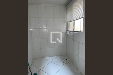 Banheiro de apartamento à venda com 3 quartos, 70m² em Glória, Porto Alegre