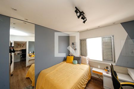 Quarto 1 de casa à venda com 4 quartos, 194m² em Vila Lucia, São Paulo