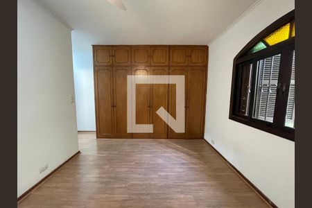 Quarto 1 de casa à venda com 6 quartos, 300m² em Cidade São Francisco, São Paulo