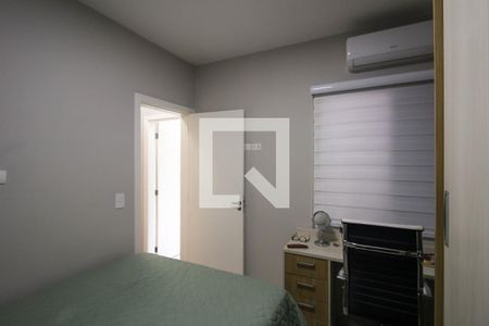Quarto 2 de casa à venda com 3 quartos, 90m² em Vila Lucia, São Paulo
