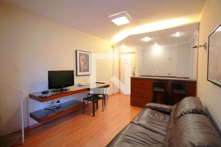 Sala de apartamento para alugar com 1 quarto, 50m² em Savassi, Belo Horizonte
